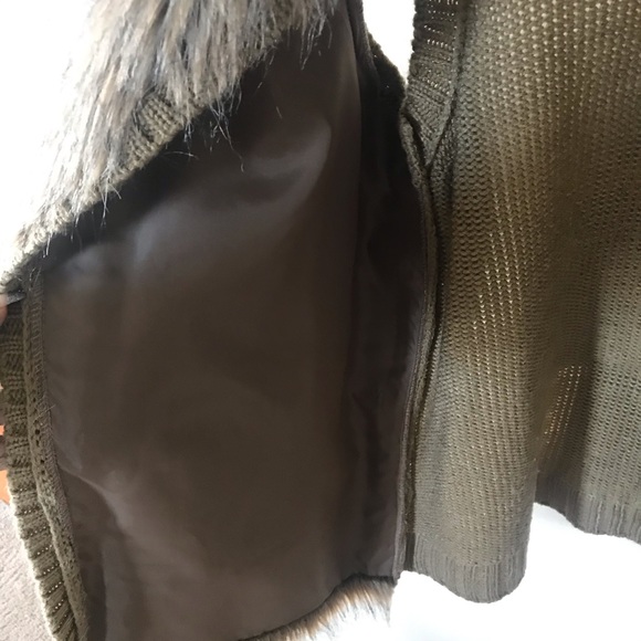 Faux fur vest - Picture 5 of 5